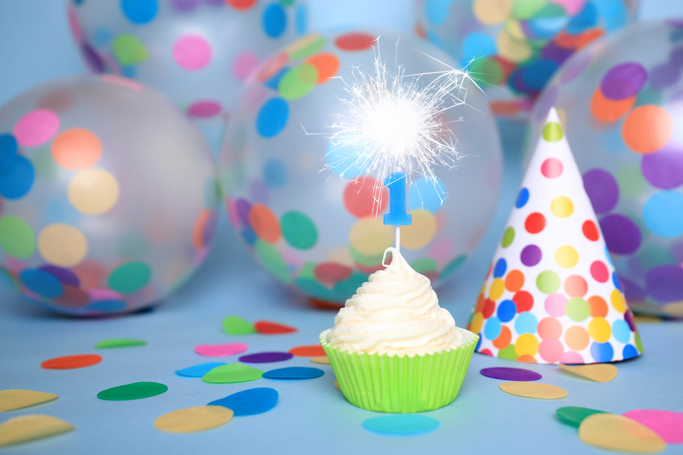 Bright Happy Birthday Cupcakes with Candles